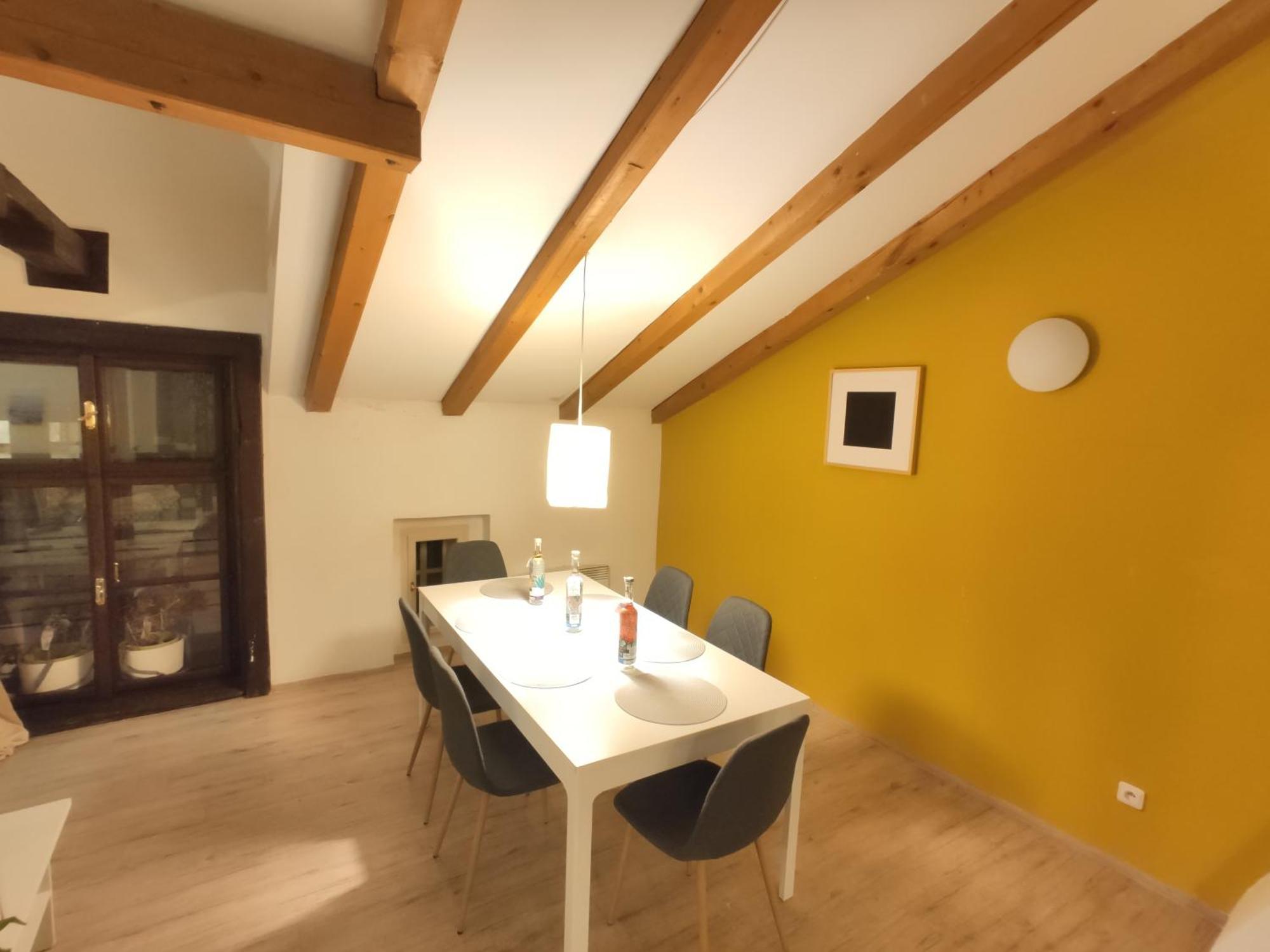 Casa vacanze Cozygem House 2 Mins Walk Charles Bridge
